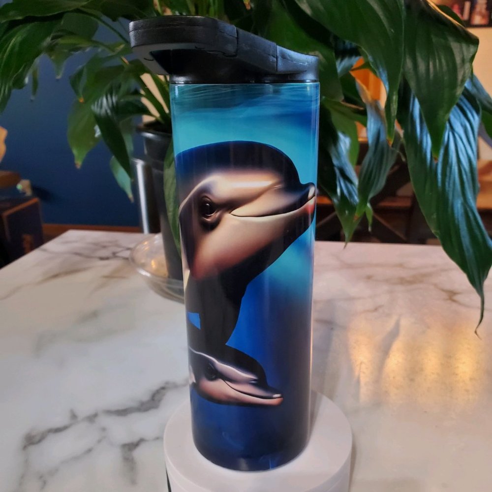 Dolphins 20oz Tumbler  with duo lids 🎉sale